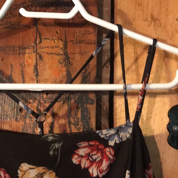 Mesh Floral Romper 🧚 - Picture 4 of 6